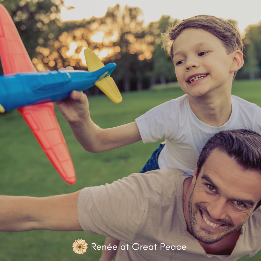 10 Gift Ideas for Father's Day under $25 | Renée at Great Peace #fathersday #dadgifts #giftsfordads #ihsnet