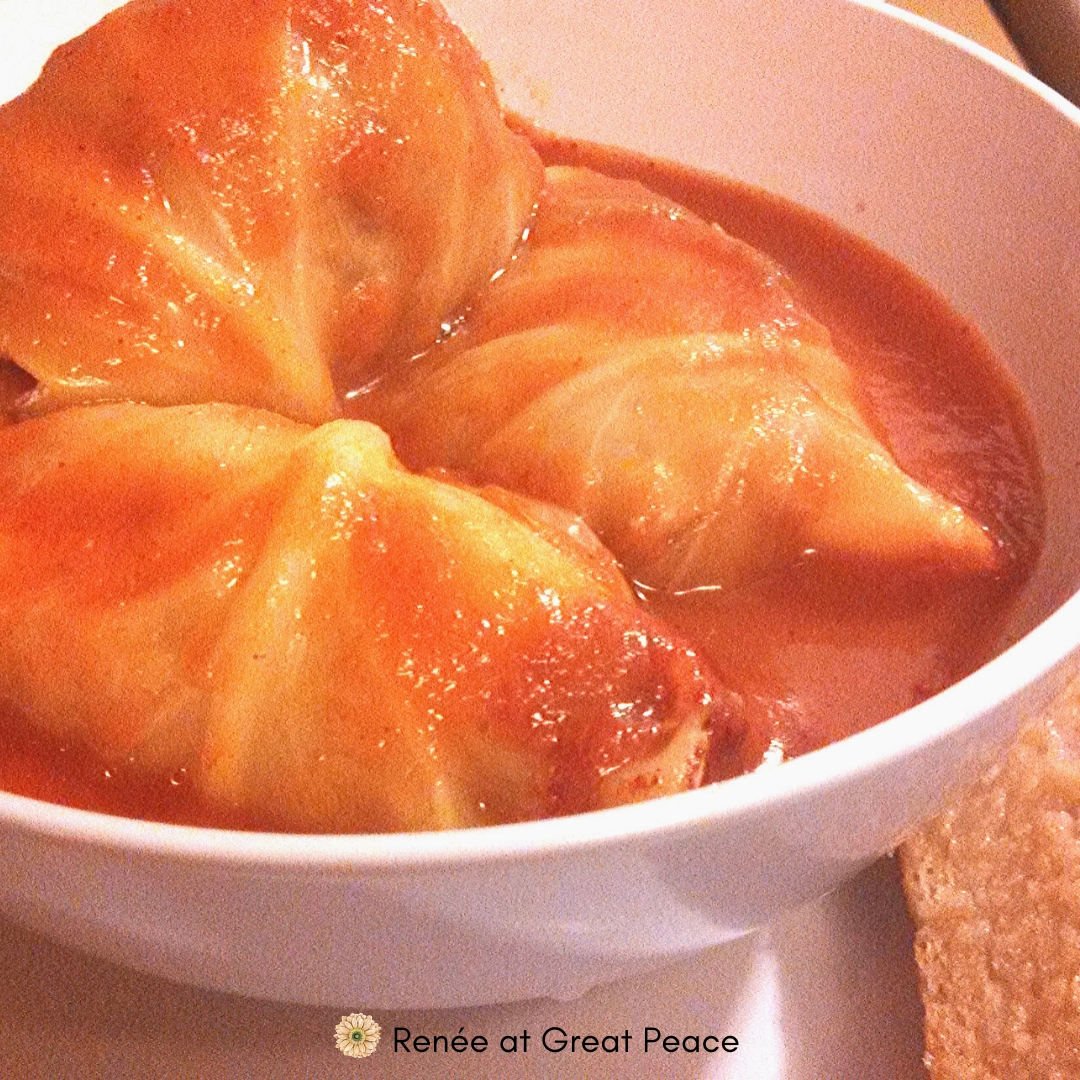 Country Classic Cabbage Rolls Recipe | Renee at Great Peace #mealplanning #winterdinnerideas #dinnerideas #familydinnerideas #newyearsdinner #newyears #dinner