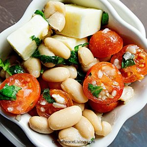 White Bean and Tomato Caprese Salad Recipe | GreatPeaceLiving.com #mealplanning #salads #dinnerideas