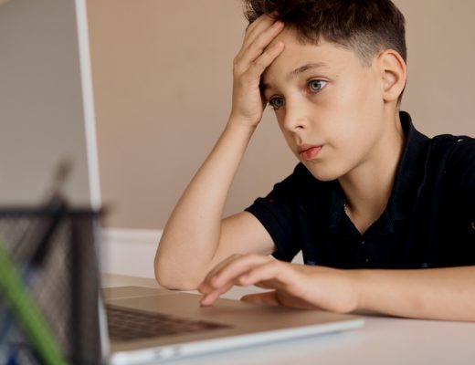 How to Keep Kids Engaged when Homeschooling | GreatPeaceLiving.com