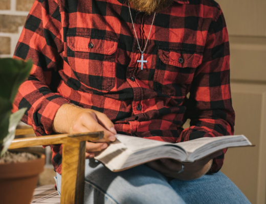 Gift Ideas for Christian Men | GreatPeaceLiving.com #giftideas #Christian #giftsformen