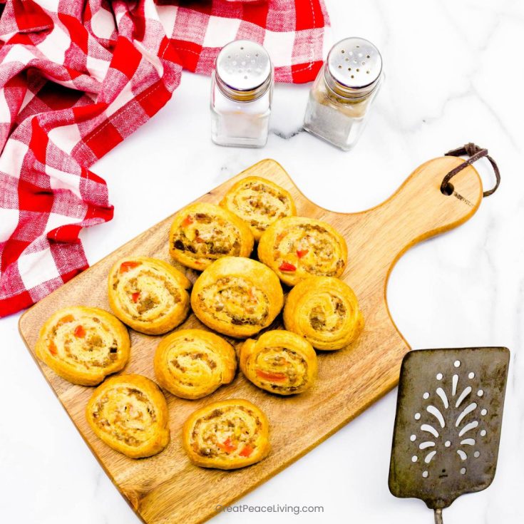 Breakfast Sausage Crescent Rolls | GreatPeaceLiving.com #breakfast #breakfastideas #familybreakfast