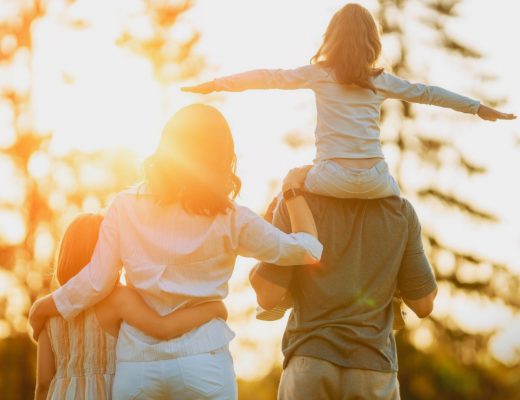 Family Bonding Activities without Technology | GreatPeaceLiving.com #familybonding #family #familyactivities #notech
